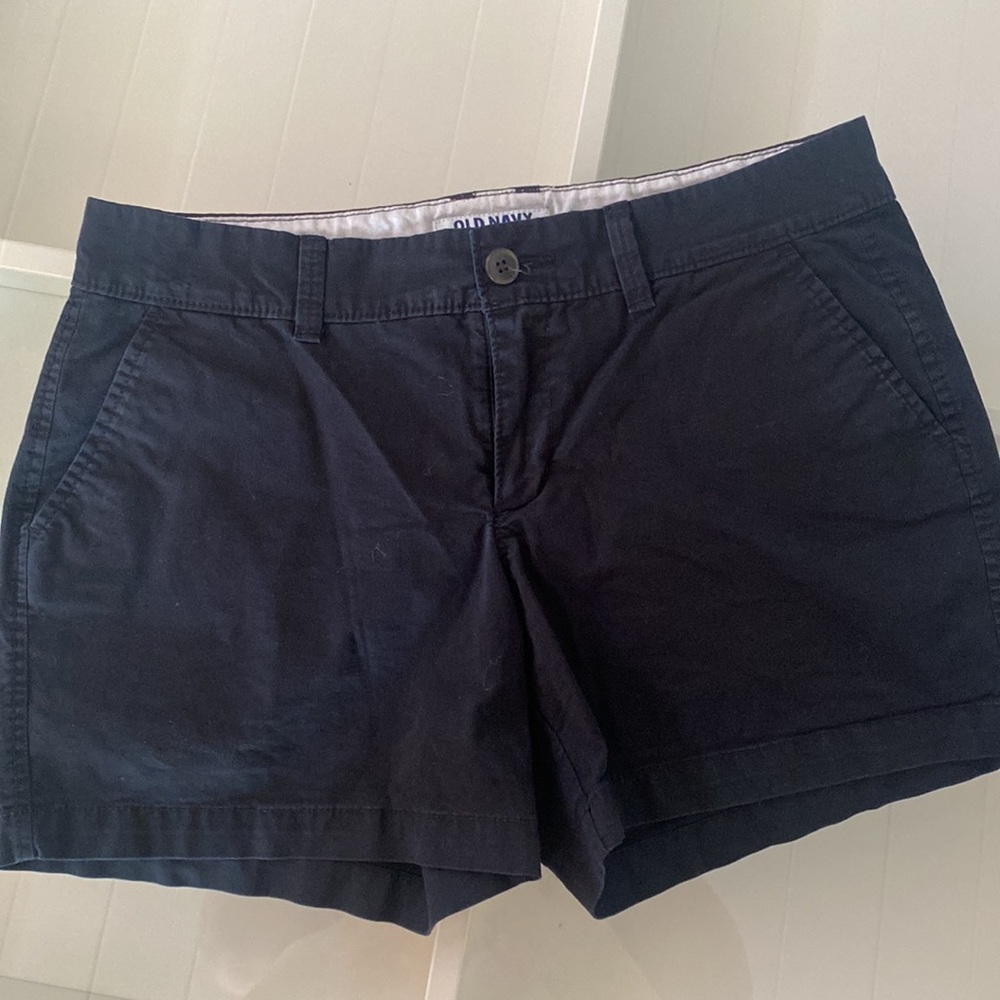 Old Navy Black  Women Shorts Size 4